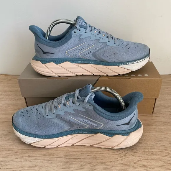 HOKA ONE ONE Women's Zinal Running Shoes - SZ 9.5