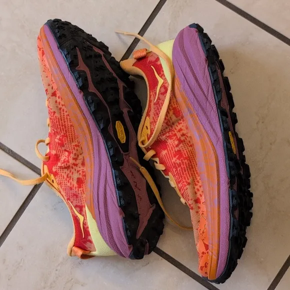 HOKA Speedgoat 5 Orange Sneaker Running Shoes Purple Size 8