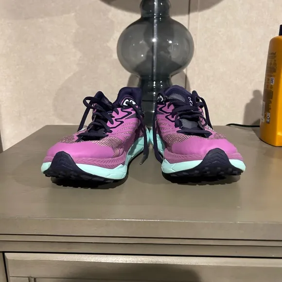 Hoka Tecton x2 shoes excellent 9