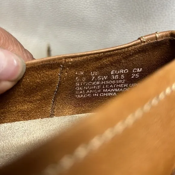 HUSH PUPPIES  SHOES, pre loved 🥰
