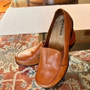 HUSH PUPPIES  SHOES, pre loved 🥰