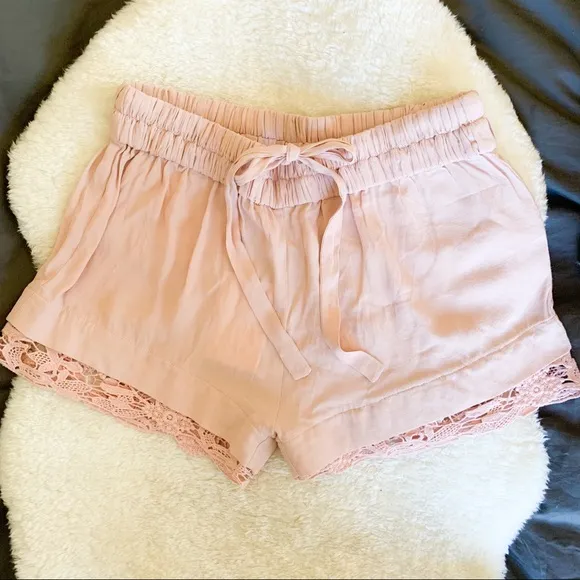 IRO Dainie Crepe High Rise Drawstring Waist Shorts Pale Pink NWT 40 (8)