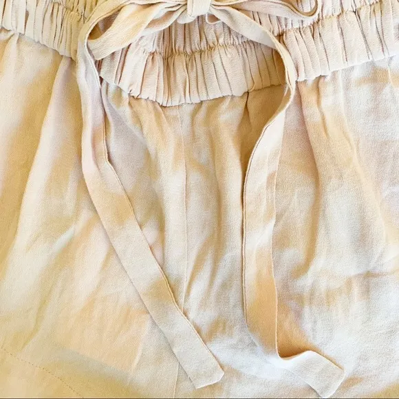 IRO Dainie Crepe High Rise Drawstring Waist Shorts Pale Pink NWT 40 (8)