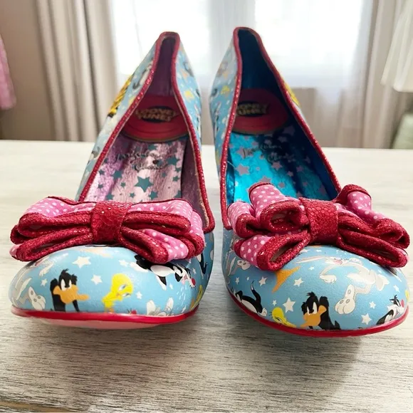 Irregular Choice Looney Tunes Heels  size 46