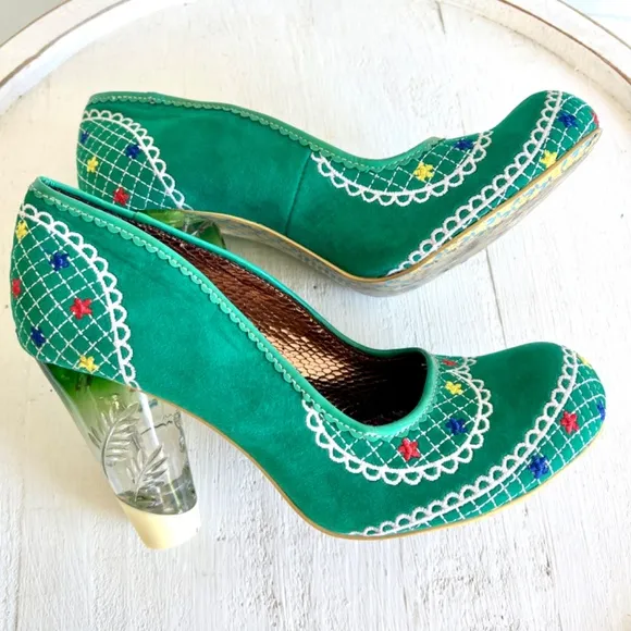 IRREGULAR CHOICE Turquoise Mint Suede Pumps w/ Lucite Heels - 9 1/2
