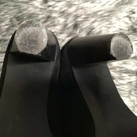 Isaac Mizrahi Black Suede Boots 7M