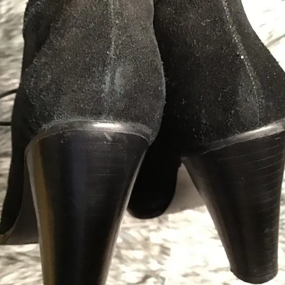 Isaac Mizrahi Black Suede Boots 7M