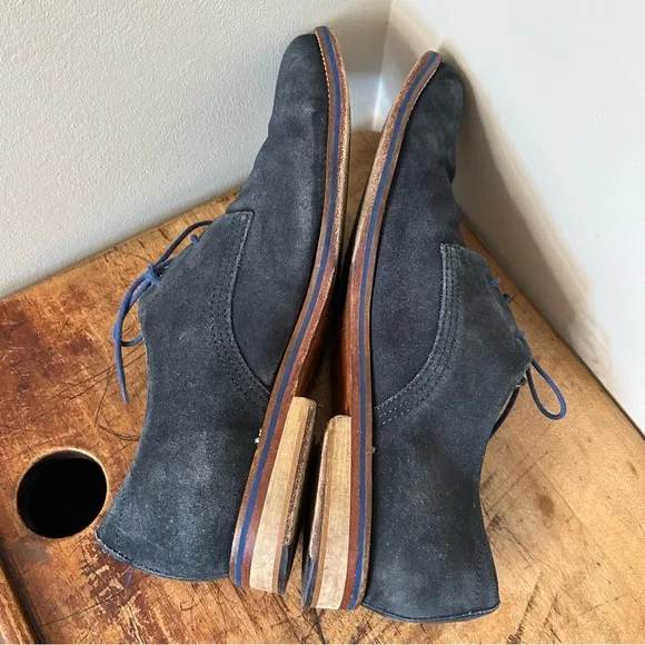 J. Shoes dark blue suede oxford shoes men's sz 10.5 preworn