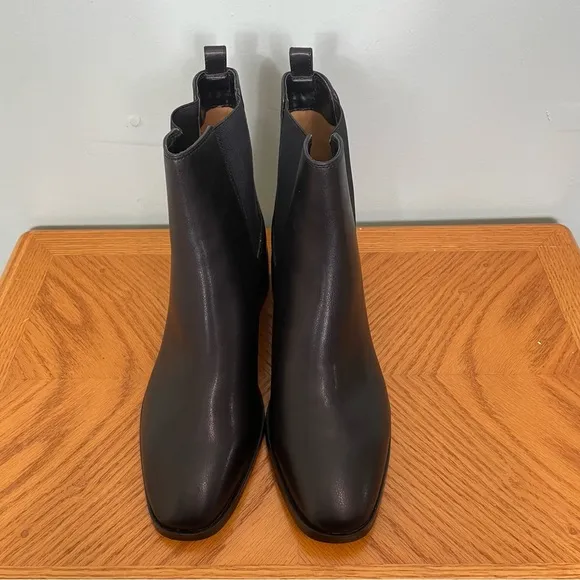 J.Crew Chelsea Boots For Women Faux Leather Pull On Black Style BT277 Size 8