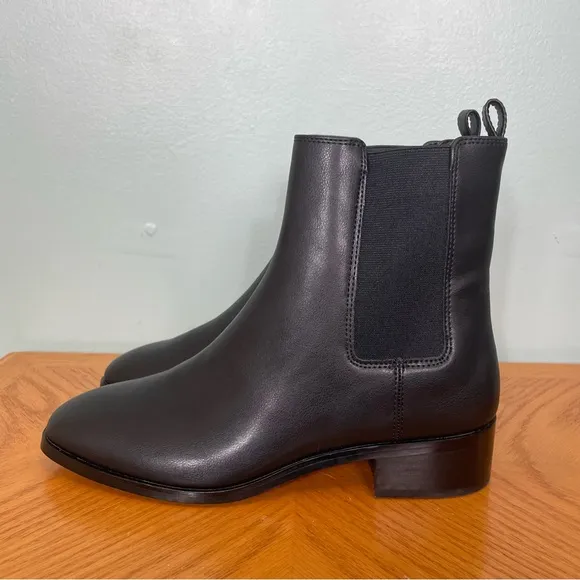 J.Crew Chelsea Boots For Women Faux Leather Pull On Black Style BT277 Size 8