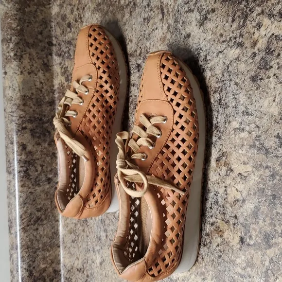 Jeffery Campbell Havana Last 10K Run Shoes Size 9.5