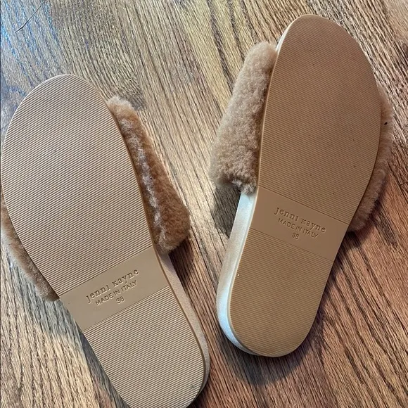 Jenni Kayne elegant feminine flirty fun CLASSIC shearling Slide Sandals 38 ♥️