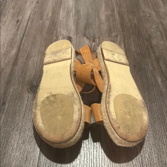 Jenni Kayne Women's Tan Suede Sandals, 38