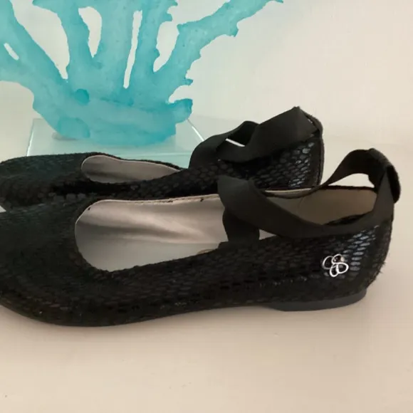 Jessica Simpson Girls Maddie Sz 3 Criss Cross Ballet Flats Shoes Black Printed