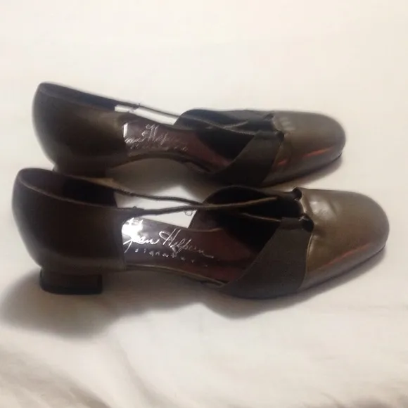 Joan Helpern Signature Ondine Loden Green Shoes