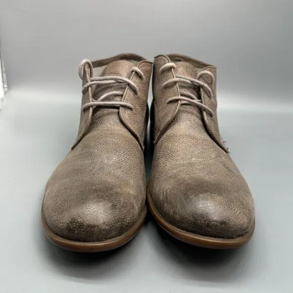 John Varvatos Men's 10 Brown Grain Leather Sid Commuter Chukka Boot Lace-Up