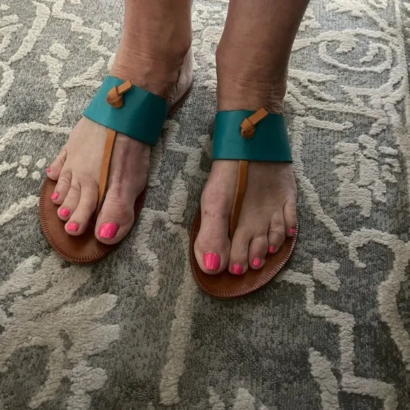 Joie Blue and Tan Sandals Elegant Thong Design