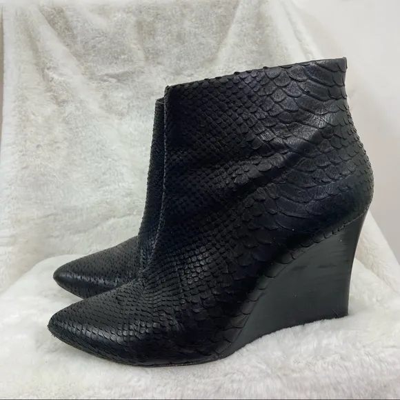 JOIE Jalena black Snake Embossed Wedge Ankle Bootie. 39/9