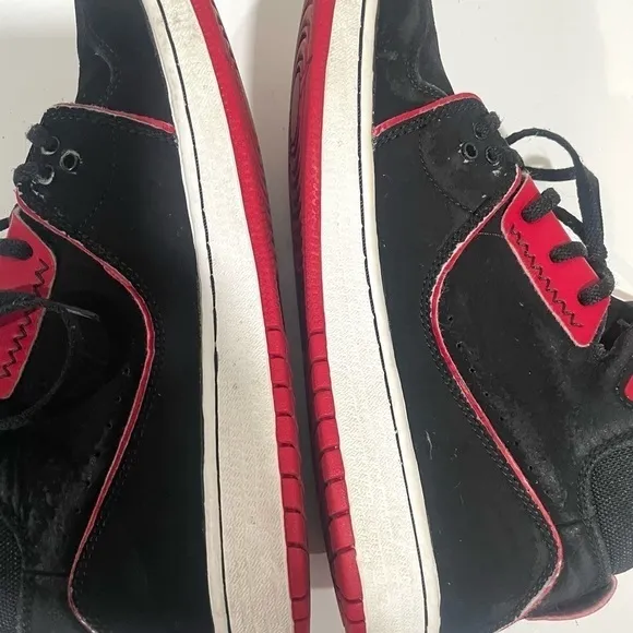 JORDAN 1 Flight 2 Black High Top Sneaker Shoes Youth 7 631784-002