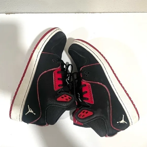 JORDAN 1 Flight 2 Black High Top Sneaker Shoes Youth 7 631784-002