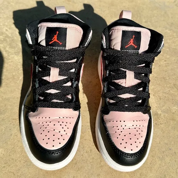Jordan 1 Mid Atmosphere, Black &amp; Pink Preschool Sneaker - Size 11C (640734-604)