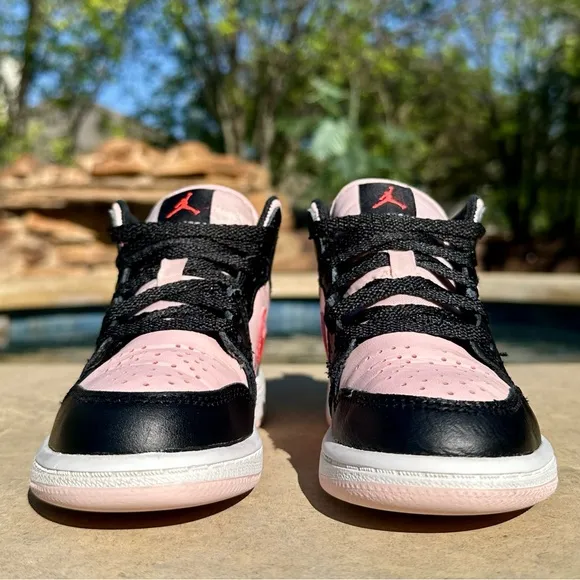 Jordan 1 Mid Atmosphere, Black &amp; Pink Preschool Sneaker - Size 11C (640734-604)