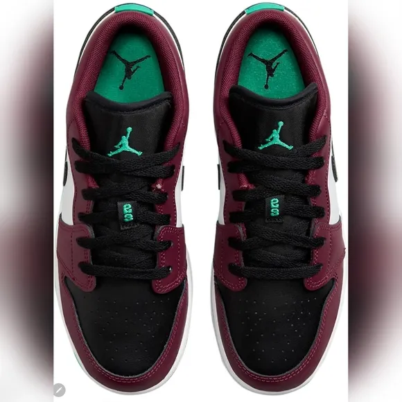 Jordan Big Kid's 1 Low SE Dark Beetroot/Black-Roma Green Size 5Y