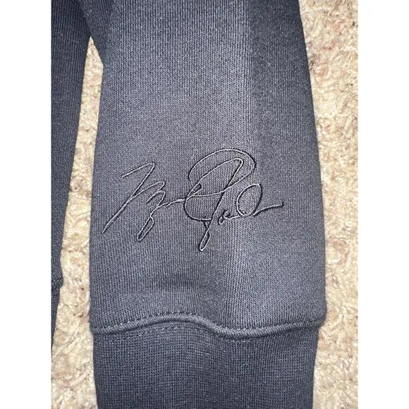 Jordan Big Kids (Boy’s) Essentials Fleece Pullover Black Hoodie