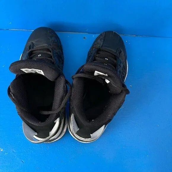 Jordan Two3 Leather Size 8.5 311046-002 Basketball Shoes.  Black Gray