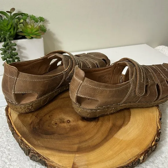 Josef Seibel Women’s Rosalie Brown sandals  (EU 41/US 10)