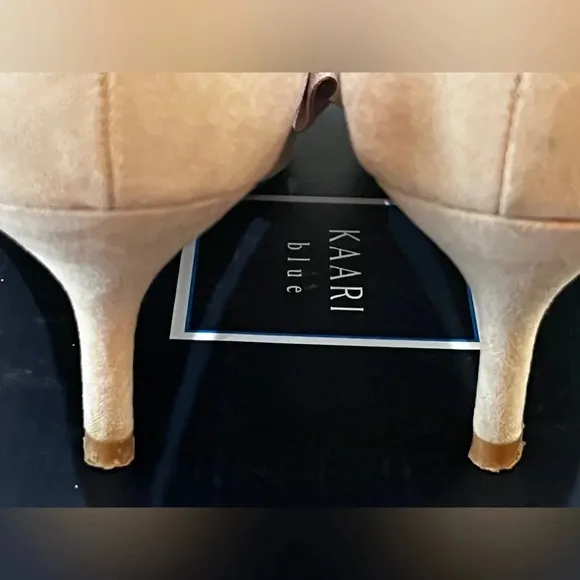 Kaari Blue Heels with Box