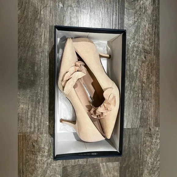 Kaari Blue Heels with Box