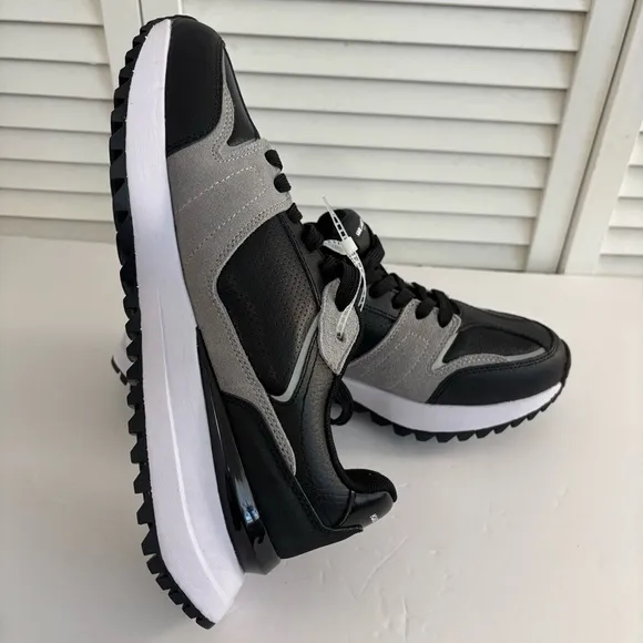 KARL LAGERFELD PARIS Colorblock Logo Leather &amp; Suede Sneakers men’s 8.5 black