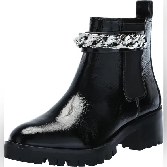 KARL LAGERFELD| Porshay Lug Sole Bootie (Women)
