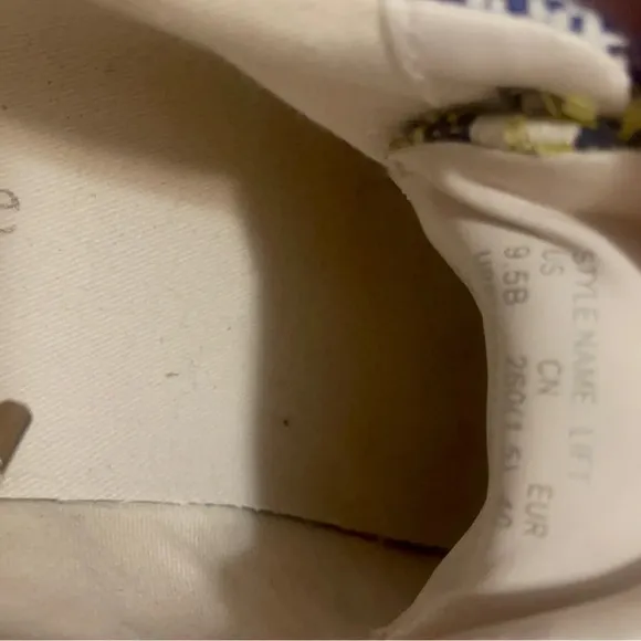 Kate spade gorgeous colorful unique design sneakers
