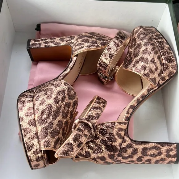 Kate Spade New York Perry Platform Pumps Fashion Runway Appearance Mob Boss Vibe