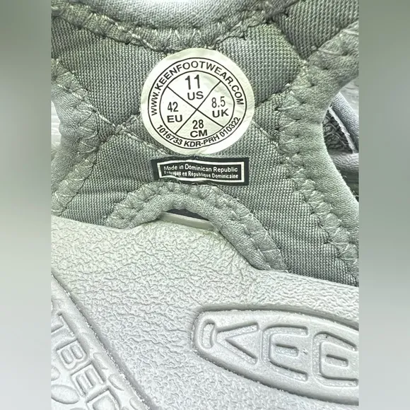 Keen- Rose,  Gray Strappy Sandals, Womens Size: 11, Adjustable velcro‎ straps