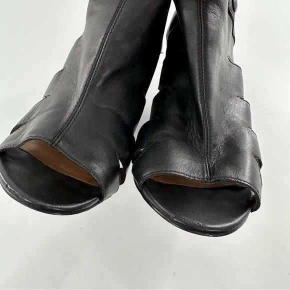 Kelsi Dagger ankle booties size 8.5 black leather open toe chunky boots