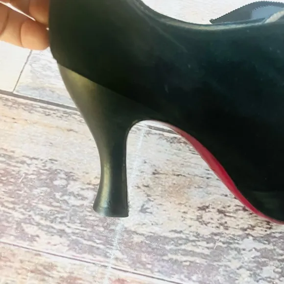 Kenzo Victorian Style heels with ribbon lace up front size‎ 36.5 made in italy