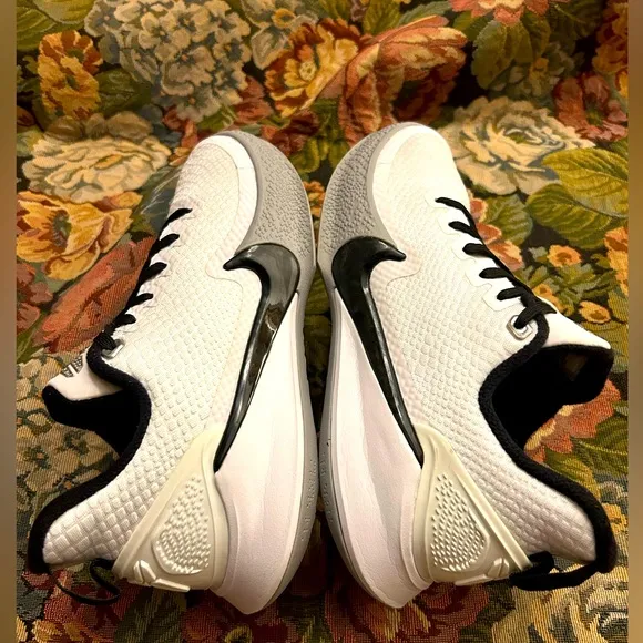 Kobe Bryant Nike Mamba Focus TB Men's Sneakers