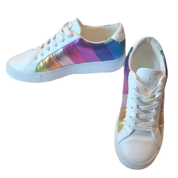 Kurt Geiger Rainbow Lane Stripe Sneaker Pebbled Metallic Leather Low Top Lace Up