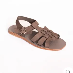 Kyma Kea Square Greek Sandal – grey suede