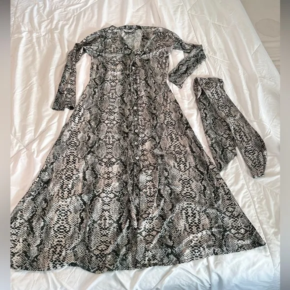 La Mer Luxe Animal Print Button-Down Dress - Size S