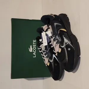 LACOSTE size 13 mens NEO L003 Black navy ortholite sneakers shoes trainers