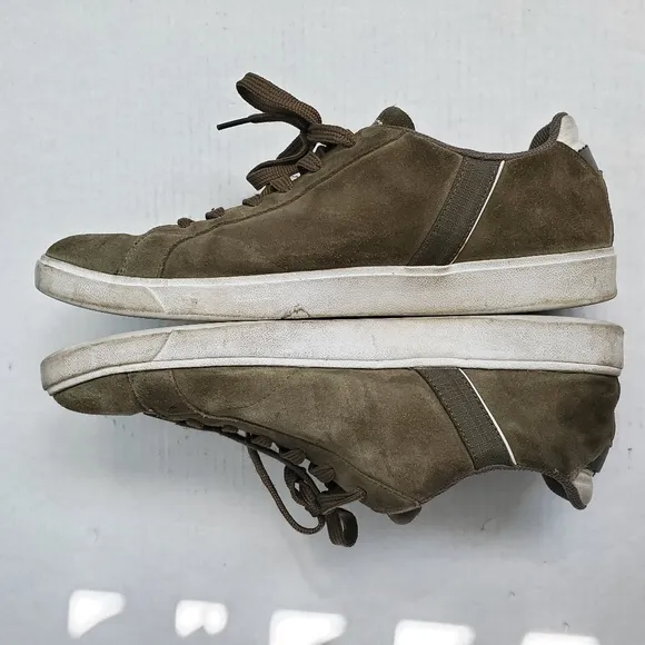 Lacoste Suede Lace Up Shoes Army Green Sz 13 US 12 UK GUC