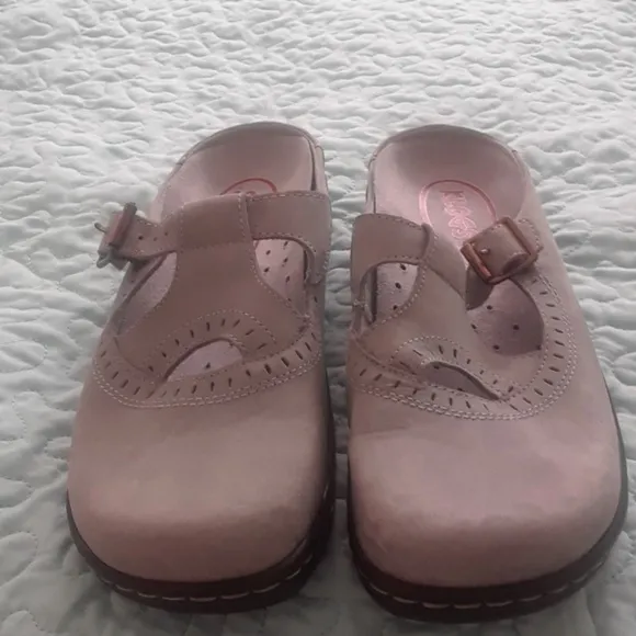 Ladies  Leather KLOGS Shoes