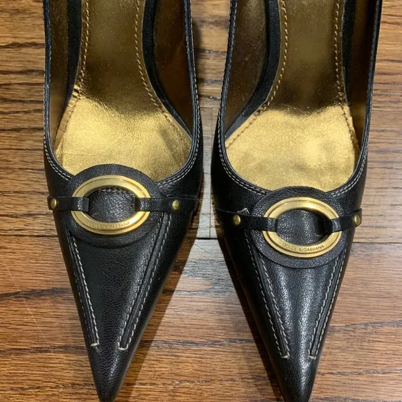 Ladies shoes gently used Dolce Gabbana leather