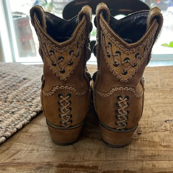 Lane Wind Walker Brown Western Ankle Boots.  EUC