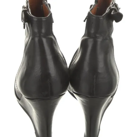 Lanvin Leather Boots (7.5)