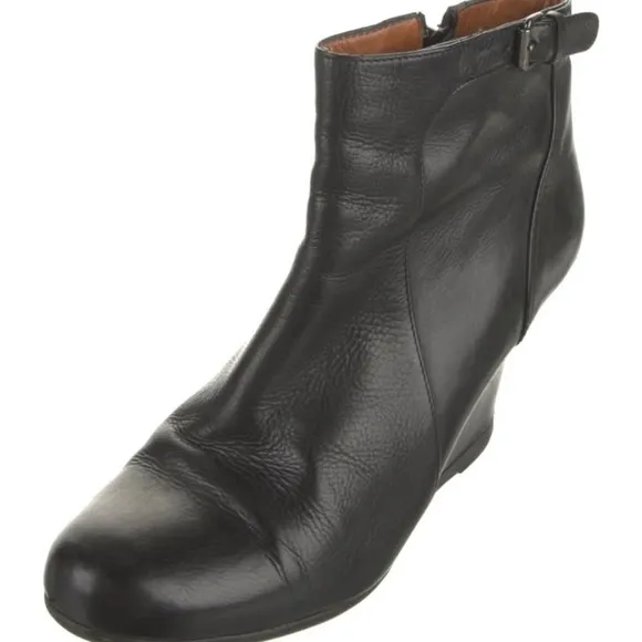 Lanvin Leather Boots (7.5)